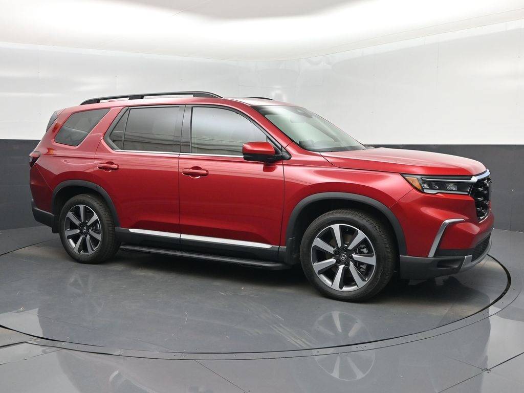 2024 Honda Pilot Touring — SUV — 31,429 mi — Huntersville, NC