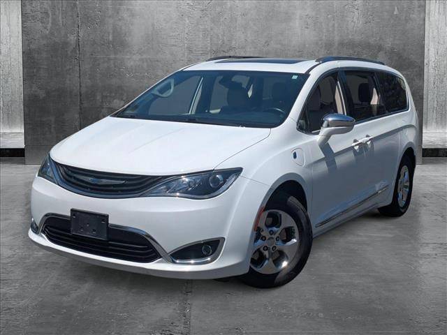 2018 Chrysler Pacifica Hybrid Limited — Minivan — 72,067 mi — Roseville, CA