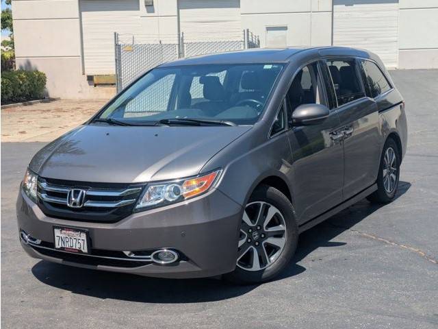 2015 Honda Odyssey Touring — Minivan — 102,139 mi — Roseville, CA