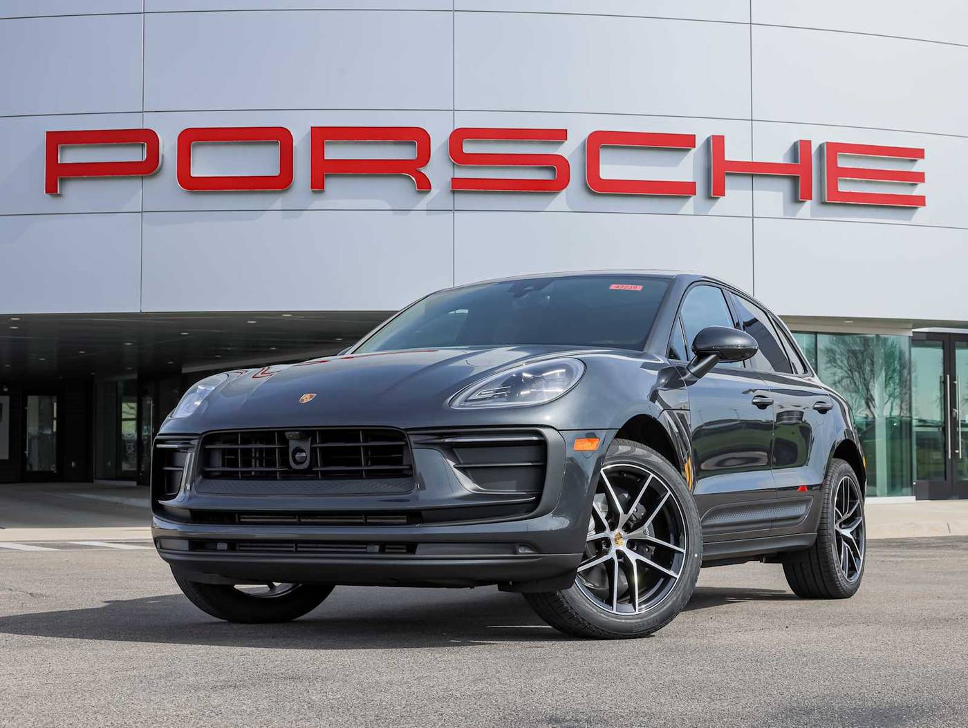 2016 Porsche Macan Review | Pricing, Trims & Photos - TrueCar