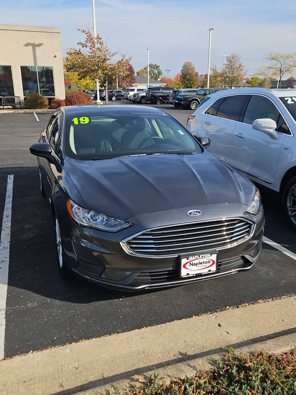 2019 Ford Fusion Hybrid SE — Sedan — 39,029 mi — Rockford, IL