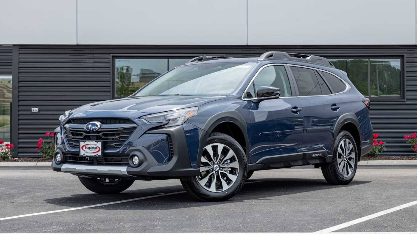 2025 Subaru Outback Limited — SUV — 674 mi — Rockford, IL