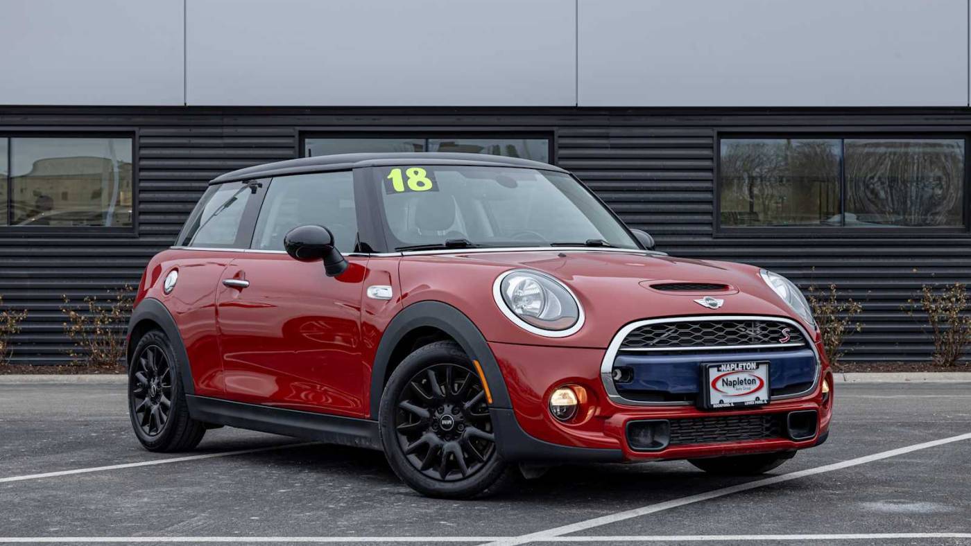 2018 MINI Hardtop Cooper S — Hatchback — 93,642 mi — Rockford, IL