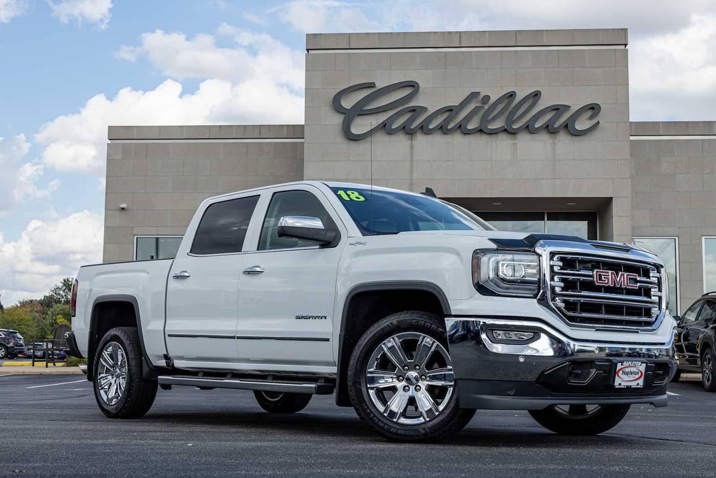 2018 GMC Sierra 1500 SLT — Pickup Truck — 54,250 mi — Rockford, IL