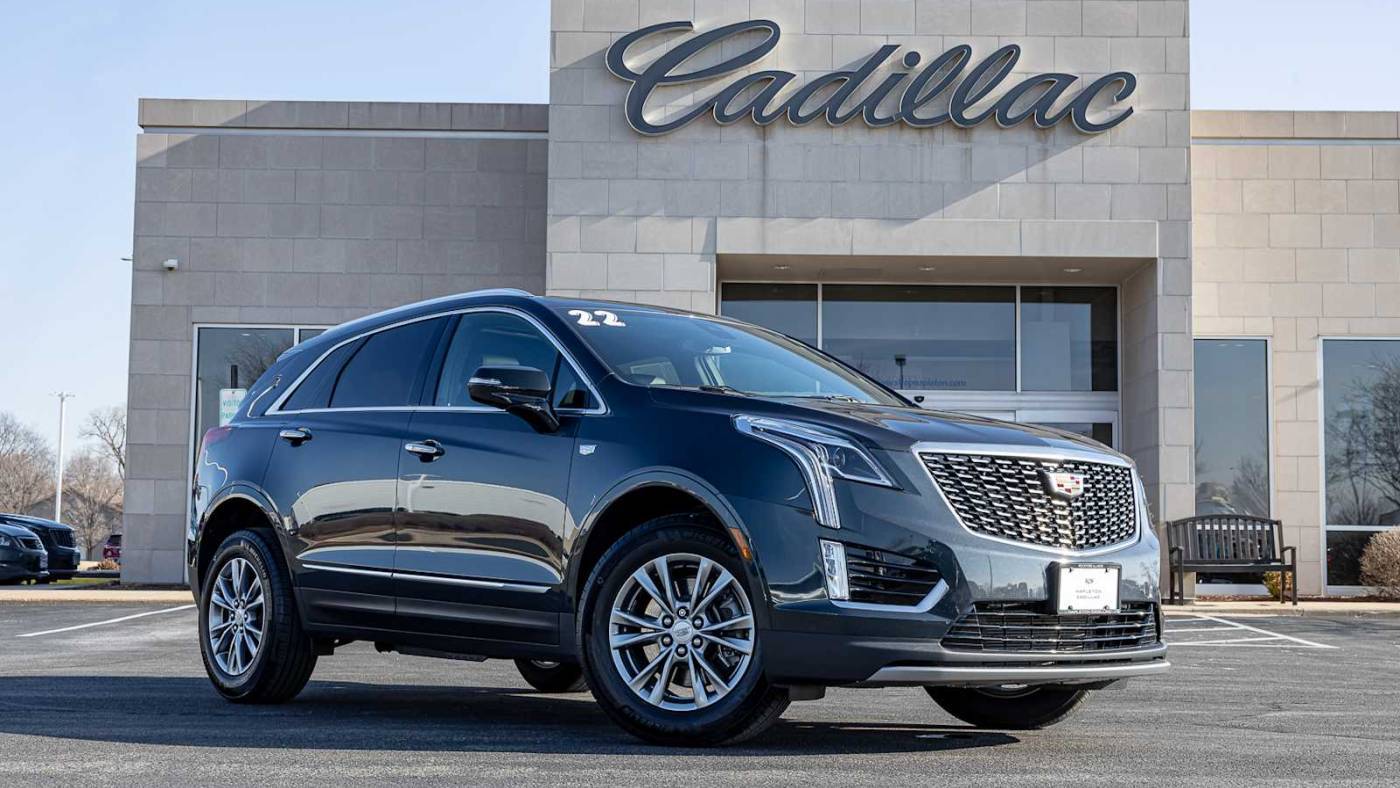 2022 Cadillac XT5 Premium Luxury — SUV — 14,684 mi — Rockford, IL