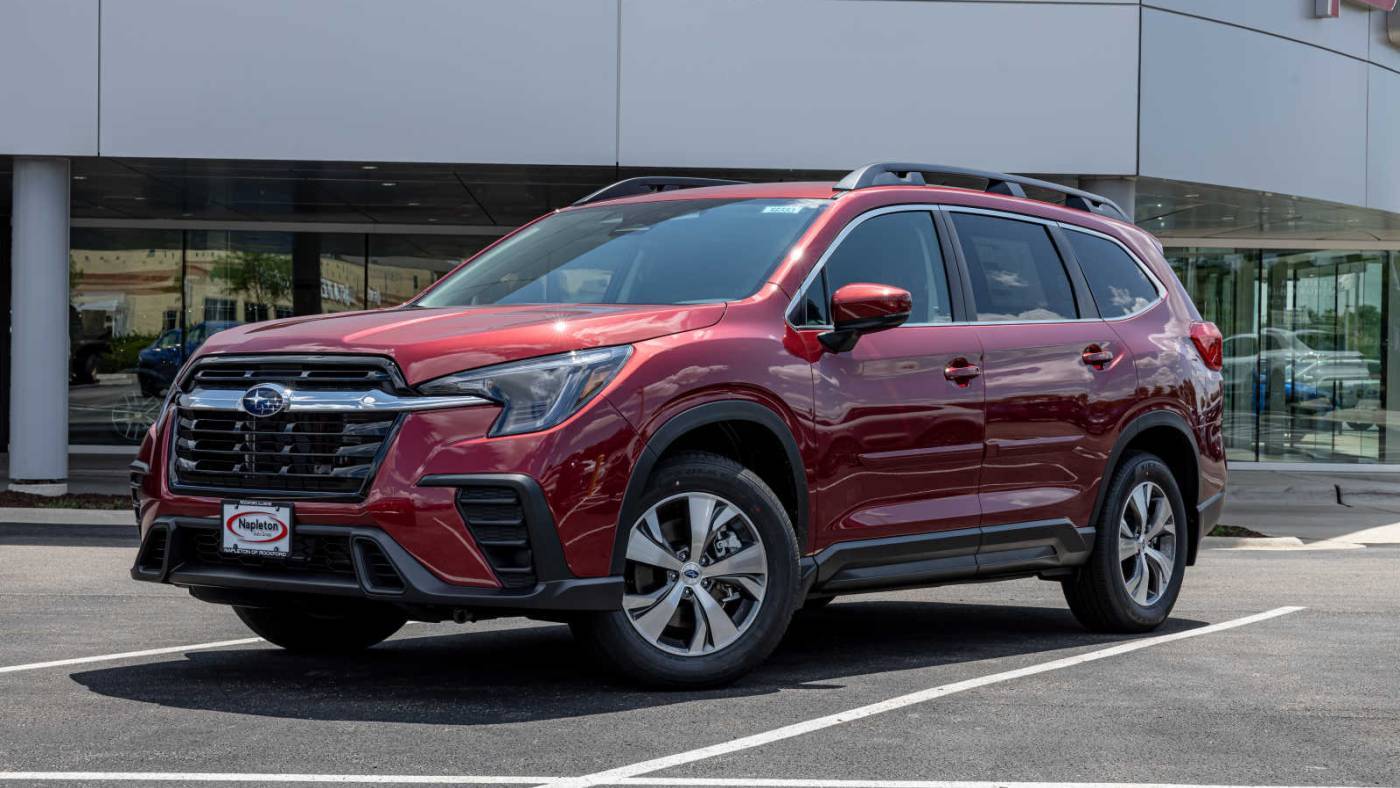 2024 Subaru Ascent Premium — SUV — 2,645 mi — Rockford, IL