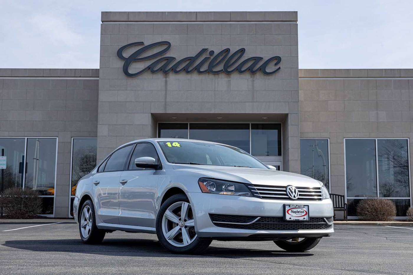 2014 Volkswagen Passat Wolfsburg Edition — Sedan — 176,698 mi — Rockford, IL