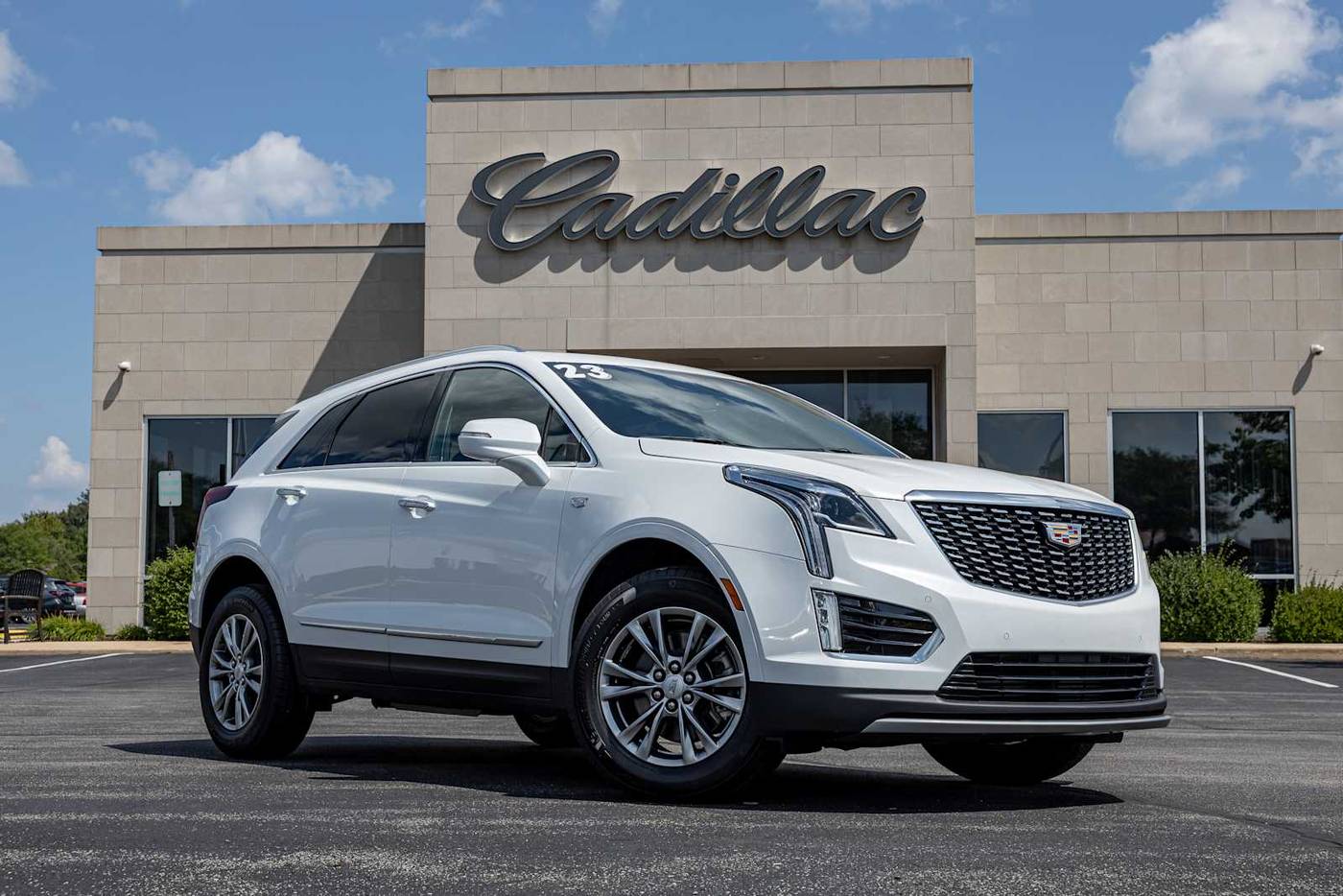 2023 Cadillac XT5 Premium Luxury — SUV — 22,191 mi — Rockford, IL