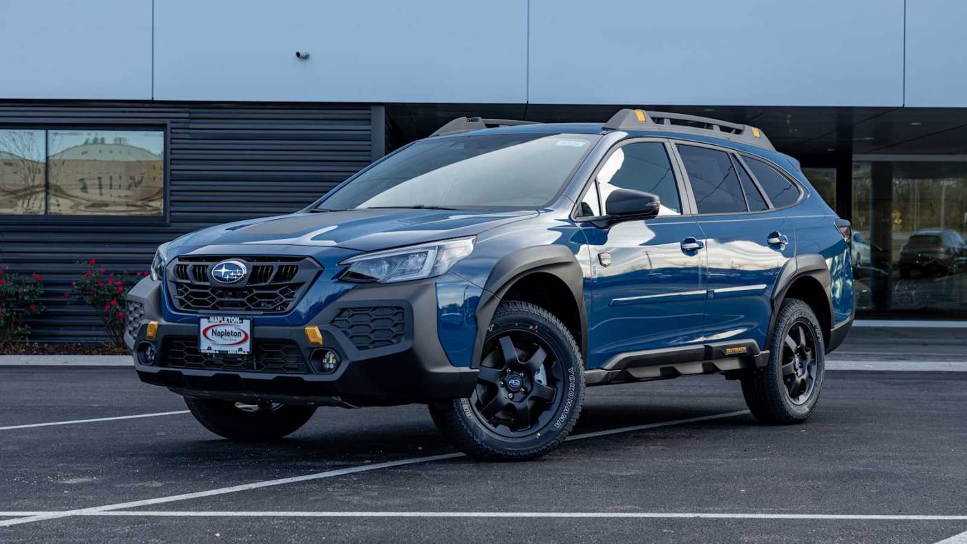 2025 Subaru Outback Wilderness — SUV — 426 mi — Rockford, IL