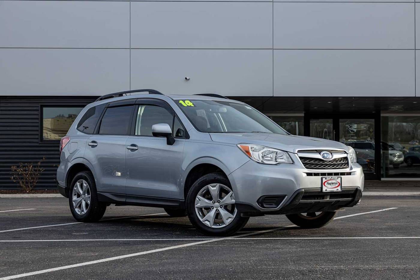 2014 Subaru Forester 2.5i Premium — SUV — 93,051 mi — Rockford, IL