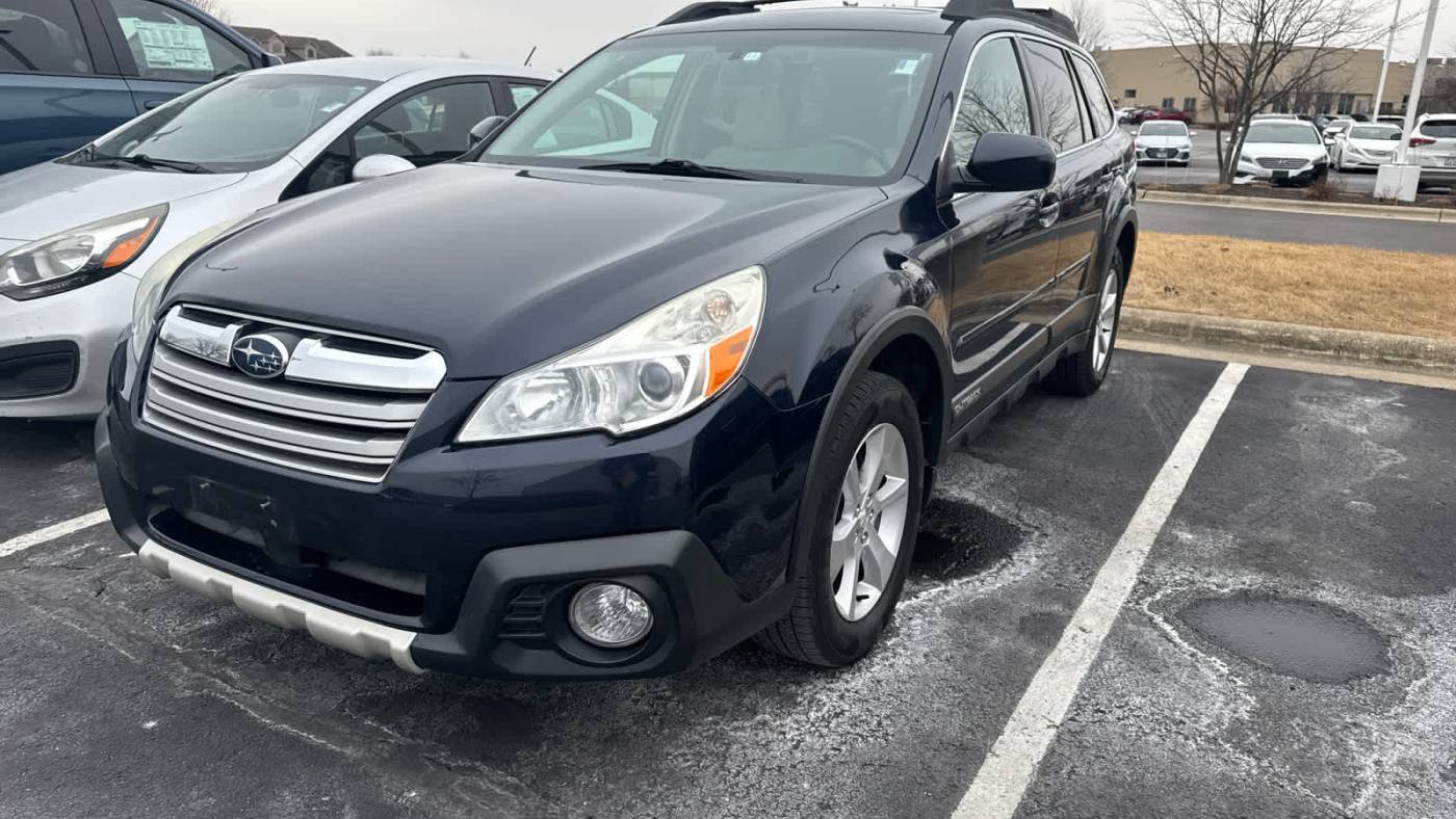 2013 Subaru Outback 2.5i Limited — SUV — 133,091 mi — Rockford, IL