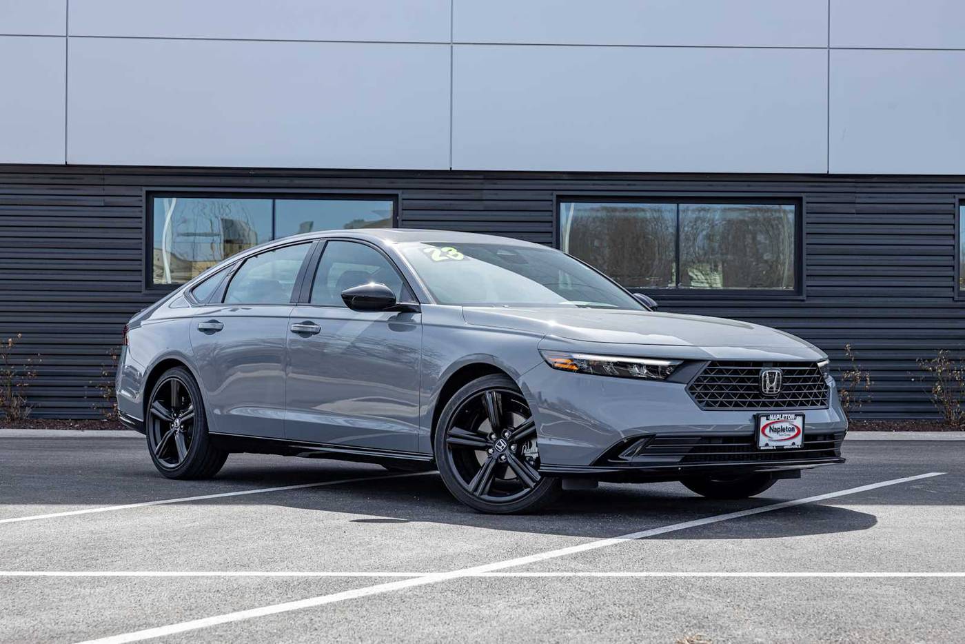 2023 Honda Accord Hybrid Sport-L — Sedan — 14,577 mi — Rockford, IL