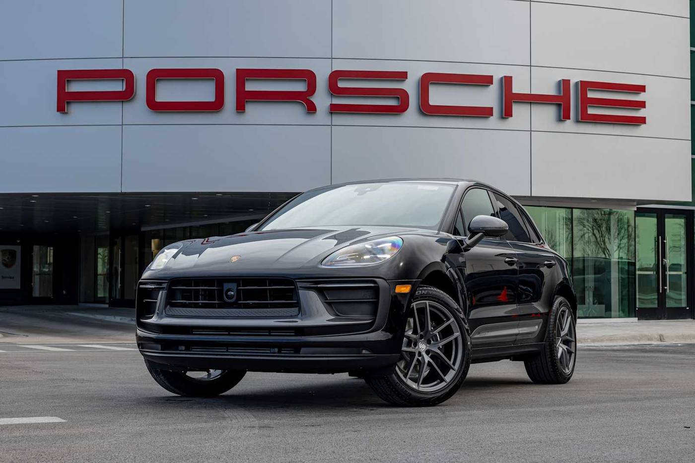 2025 Porsche Macan T — SUV — 257 mi — Rockford, IL