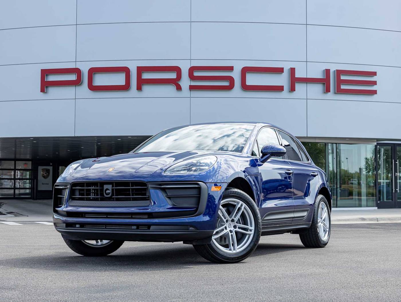 2026 Porsche Macan Macan — SUV — 51 mi — Rockford, IL