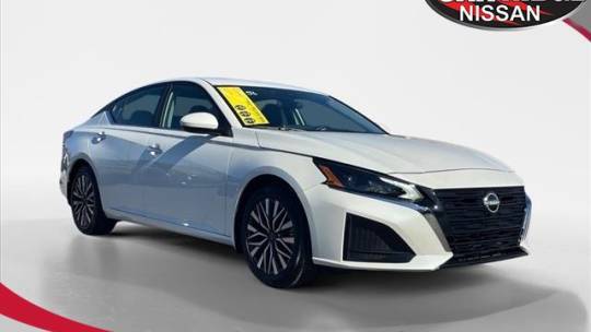 2024 Nissan Altima SV — Sedan — 6,709 mi — Oak Ridge, TN