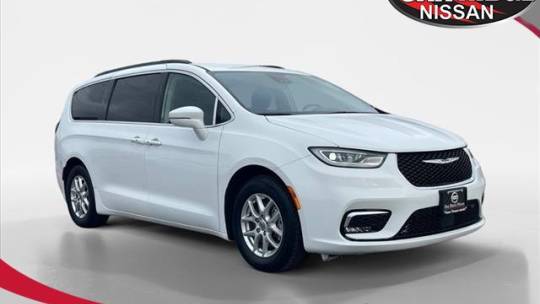 2022 Chrysler Pacifica Touring L — Minivan — 69,463 mi — Oak Ridge, TN