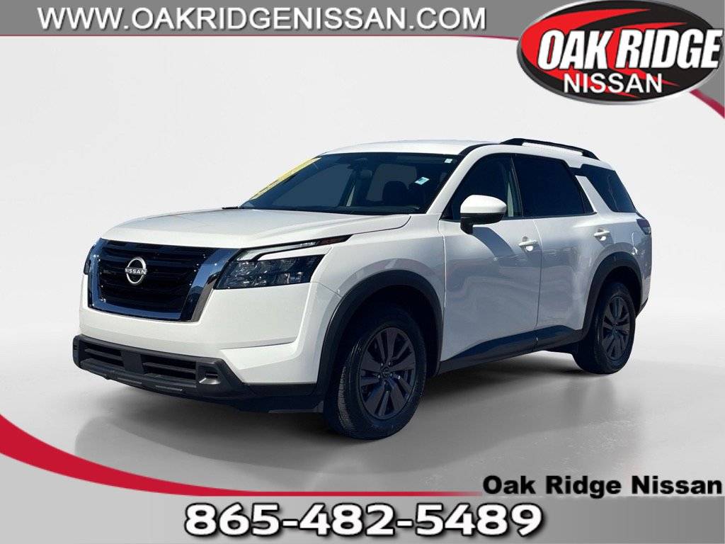 2025 Nissan Pathfinder SV — SUV — 18,236 mi — Oak Ridge, TN