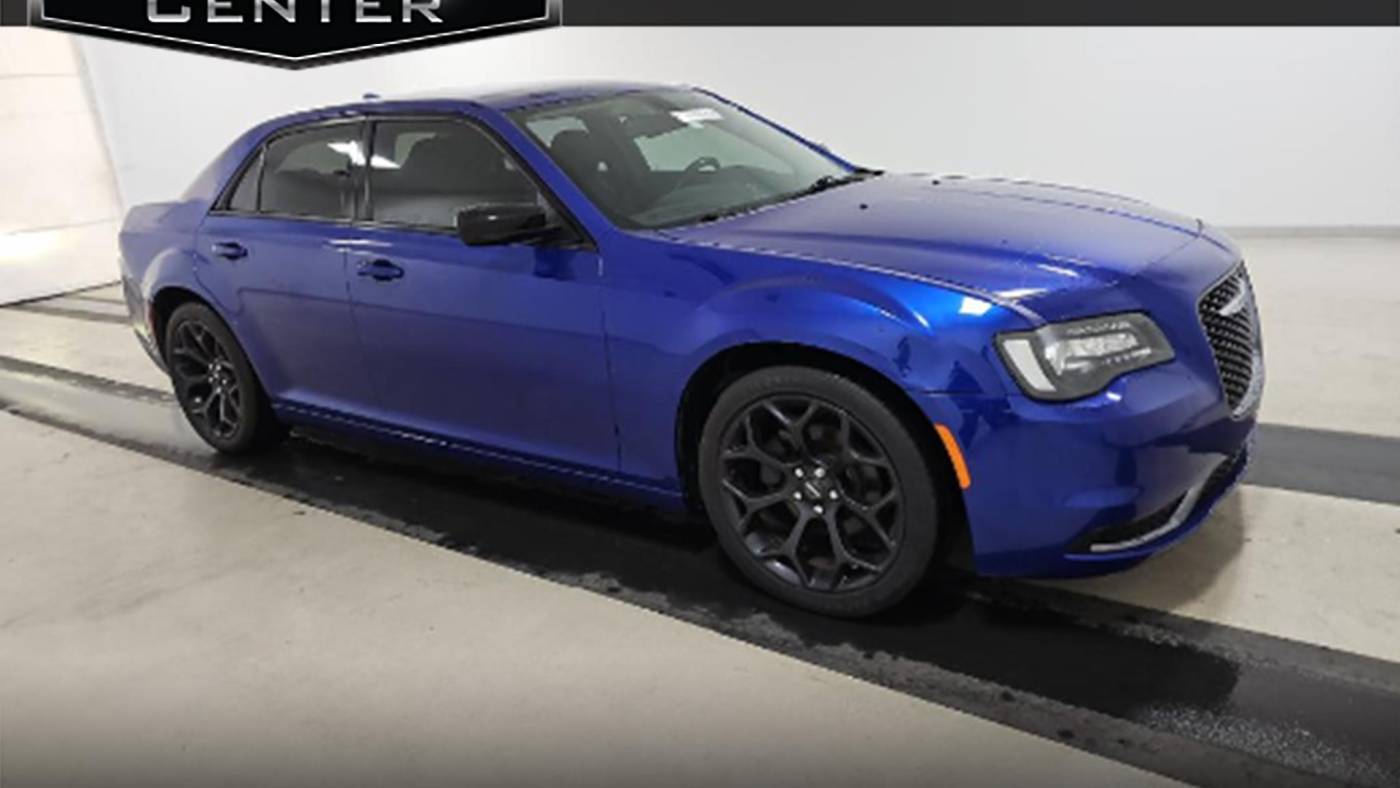 2019 Chrysler 300 Touring — Sedan — 74,361 mi — Triangle, VA