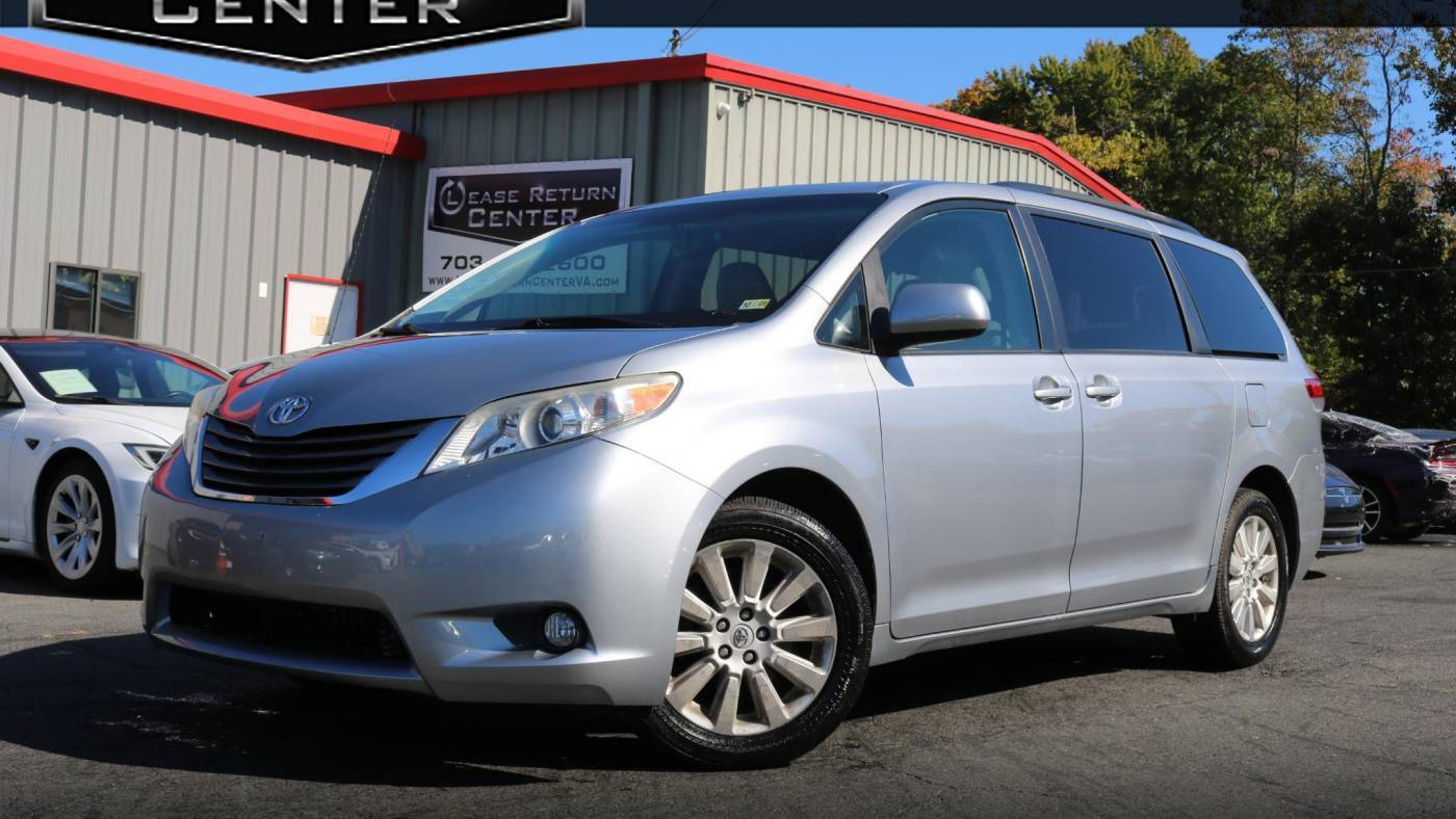 2013 Toyota Sienna XLE — Minivan — 78,601 mi — Triangle, VA