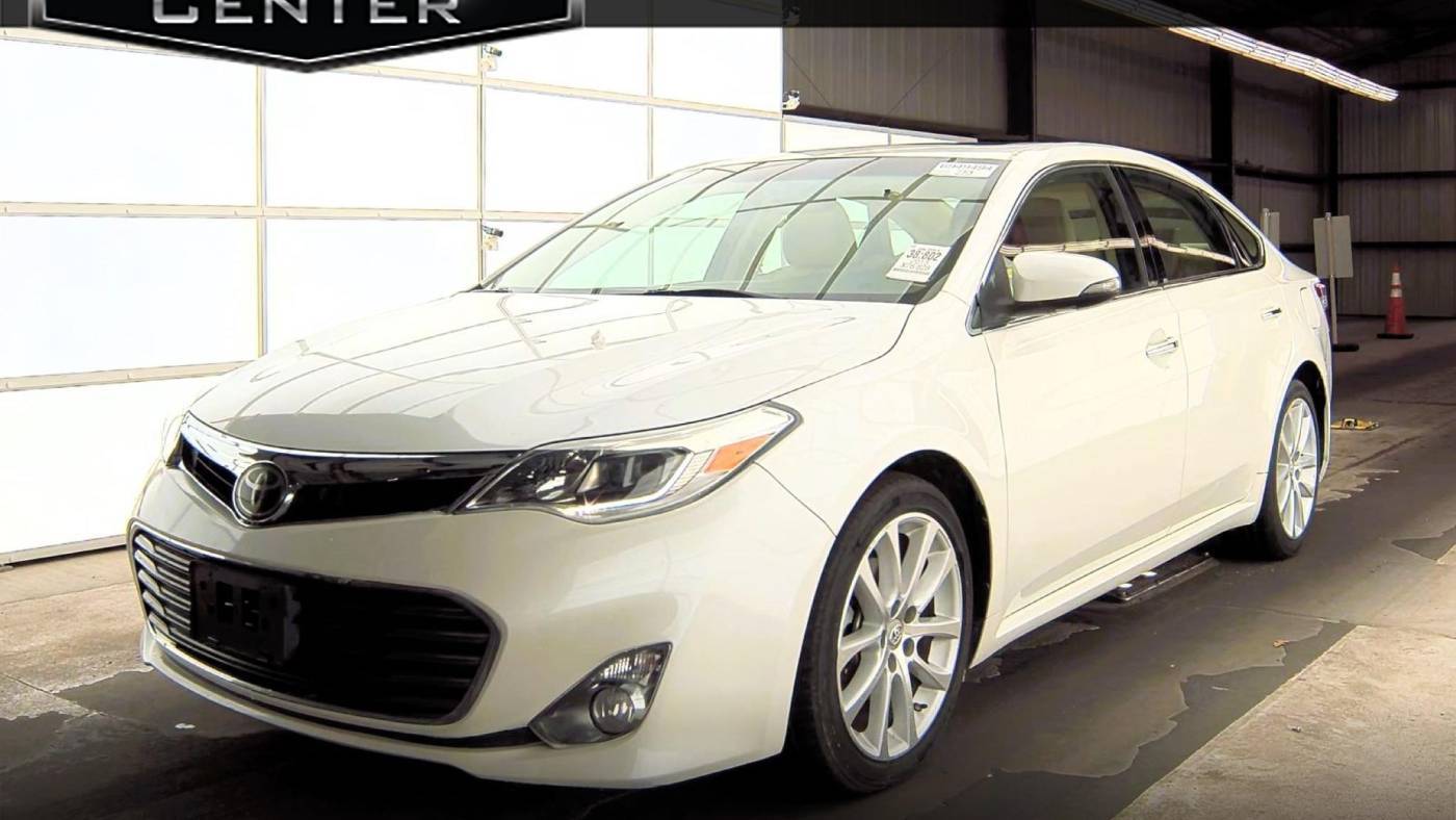 2013 Toyota Avalon Limited — Sedan — 76,828 mi — Triangle, VA