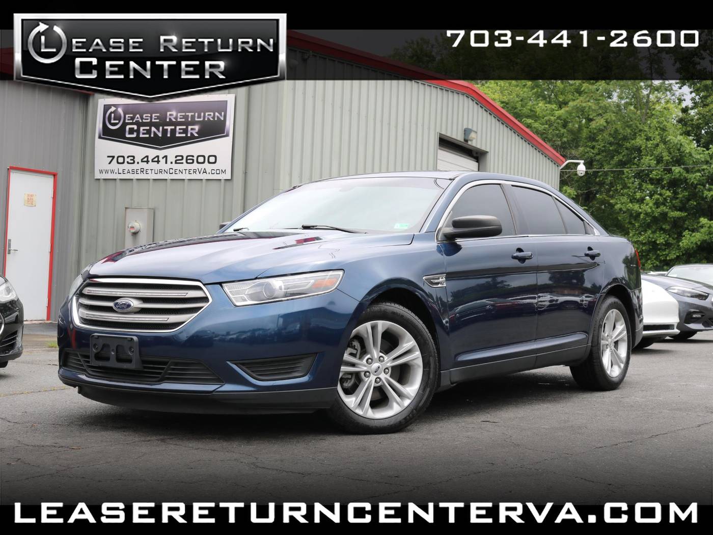 2017 Ford Taurus SE — Sedan — 26,998 mi — Triangle, VA