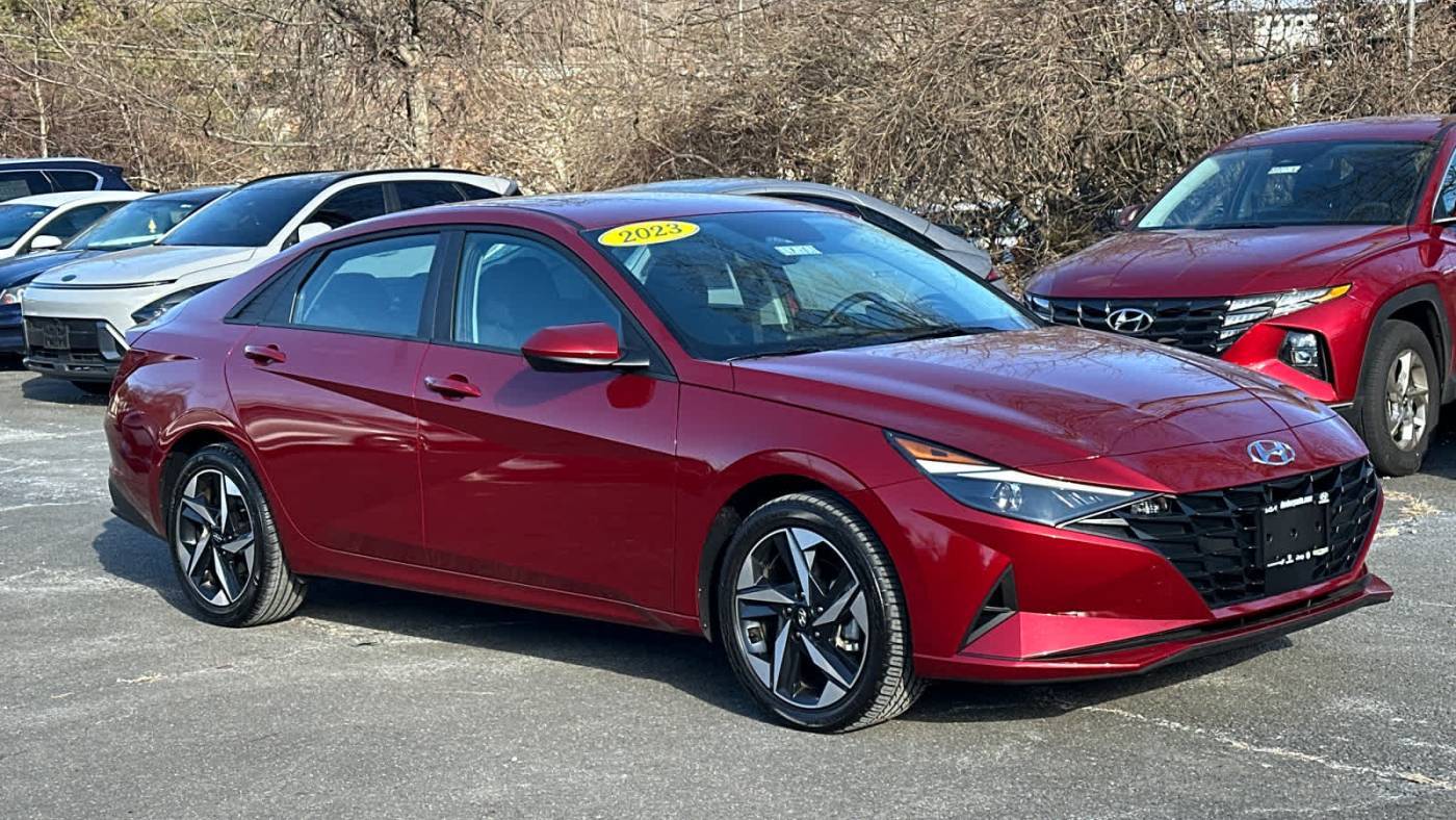 2023 Hyundai Elantra SEL — Sedan — 3,364 mi — Danbury, CT