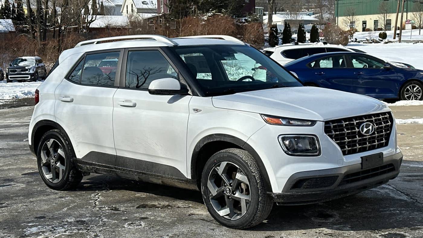 2023 Hyundai Venue SEL — SUV — 39,733 mi — Danbury, CT
