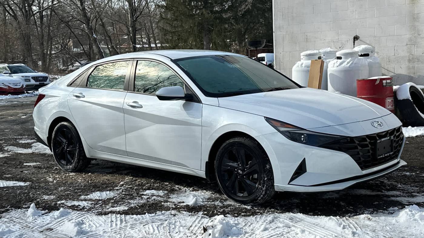 2022 Hyundai Elantra SEL — Sedan — 41,211 mi — Danbury, CT