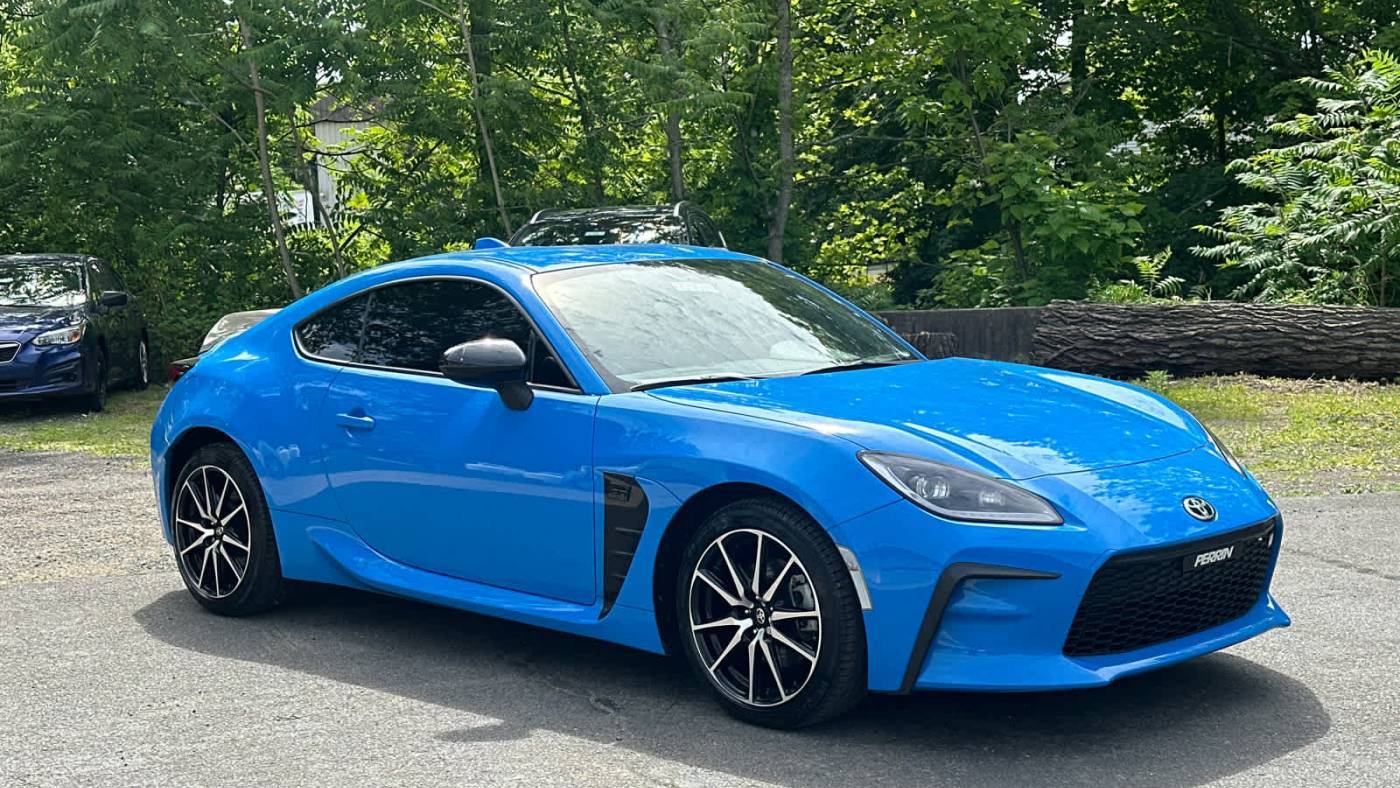 2022 Toyota GR86 Base — Coupe — 32,753 mi — Danbury, CT