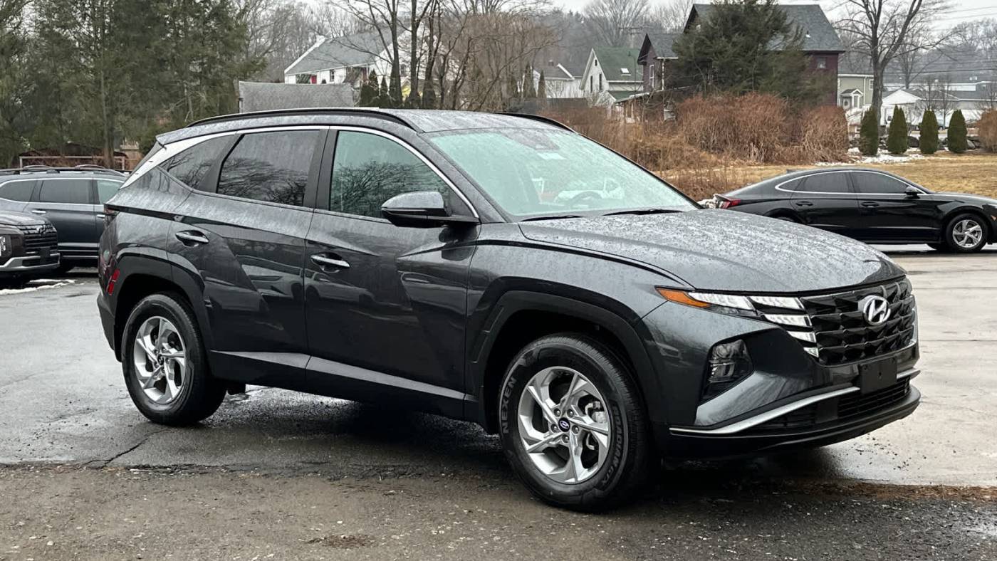 2022 Hyundai Tucson SEL — SUV — 24,684 mi — Danbury, CT