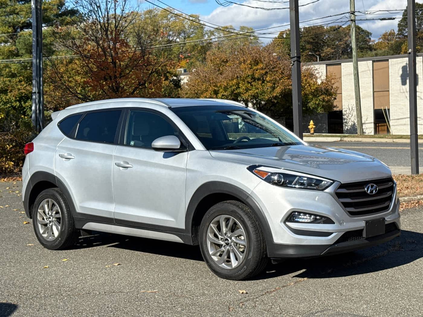 2018 Hyundai Tucson SEL — SUV — 26,356 mi — Danbury, CT