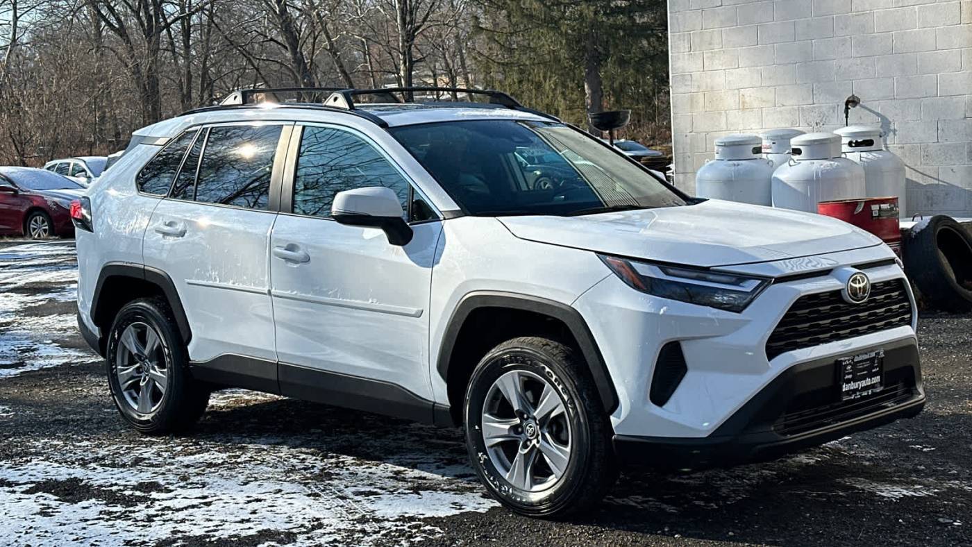 2022 Toyota RAV4 XLE — SUV — 36,809 mi — Danbury, CT
