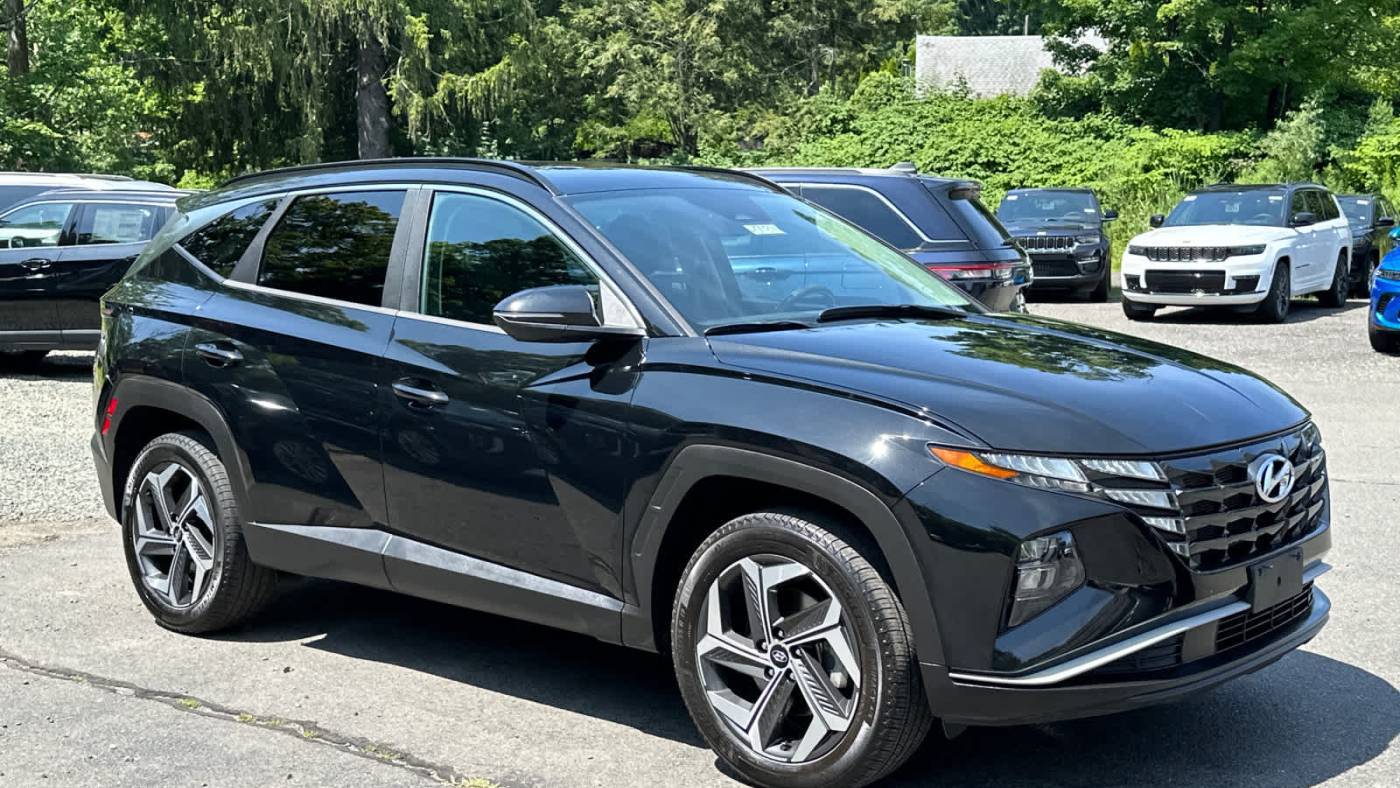 2022 Hyundai Tucson SEL — SUV — 29,957 mi — Danbury, CT