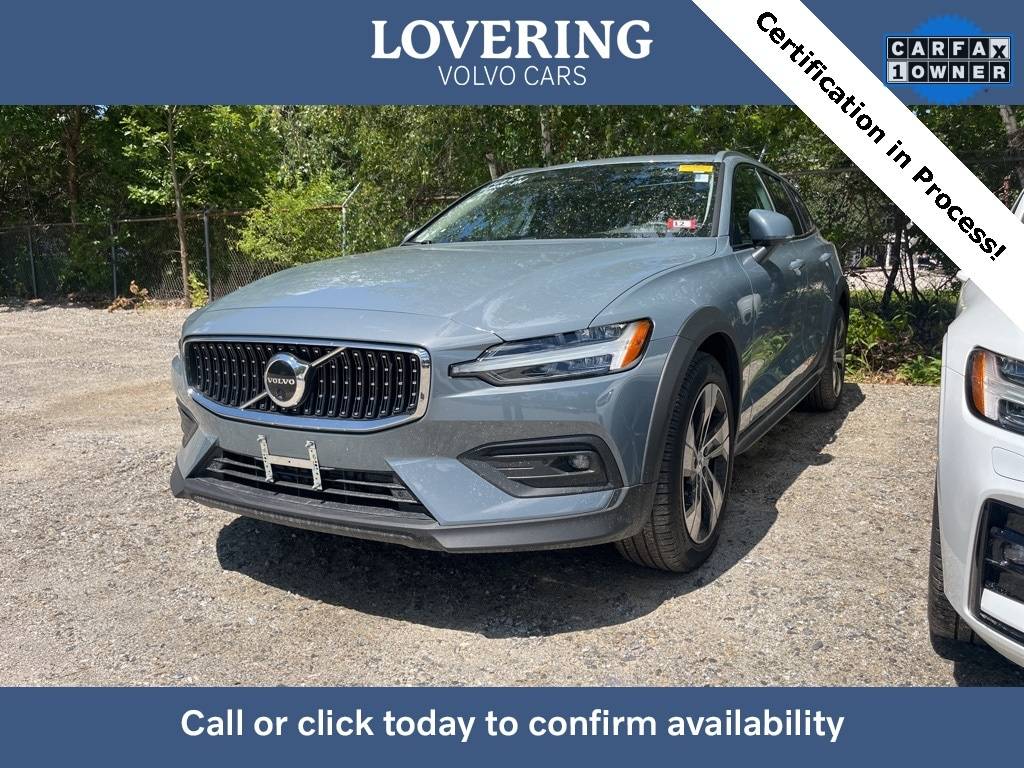 2024 Volvo V60 Cross Country Plus — Wagon — 9,275 mi — Concord, NH