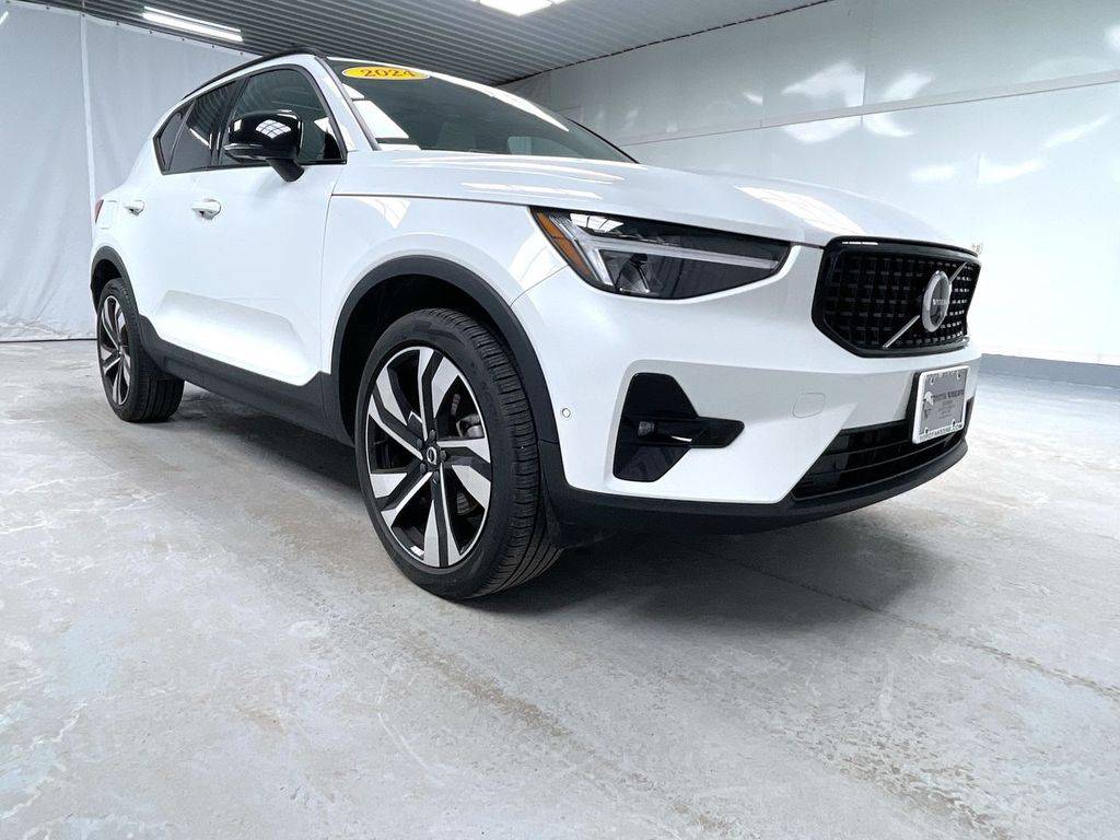 2024 Volvo XC40 Plus — SUV — 19,029 mi — East Swanzey, NH
