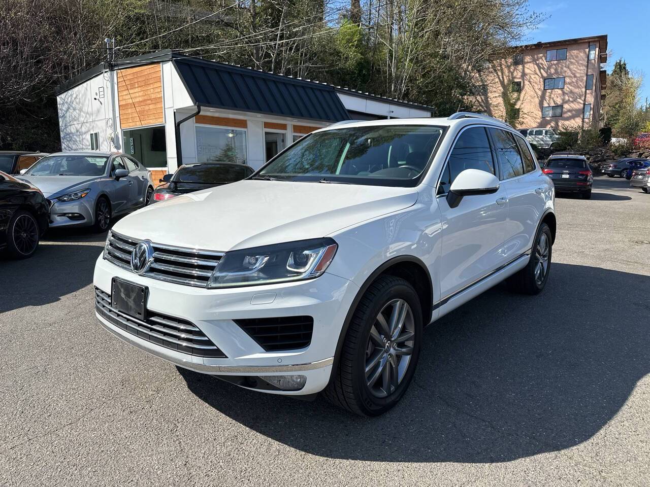 2016 Volkswagen Touareg V6 Lux — SUV — 112,383 mi — Seattle, WA
