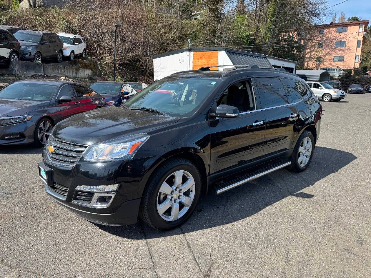 2017 Chevrolet Traverse LT — SUV — 121,844 mi — Seattle, WA