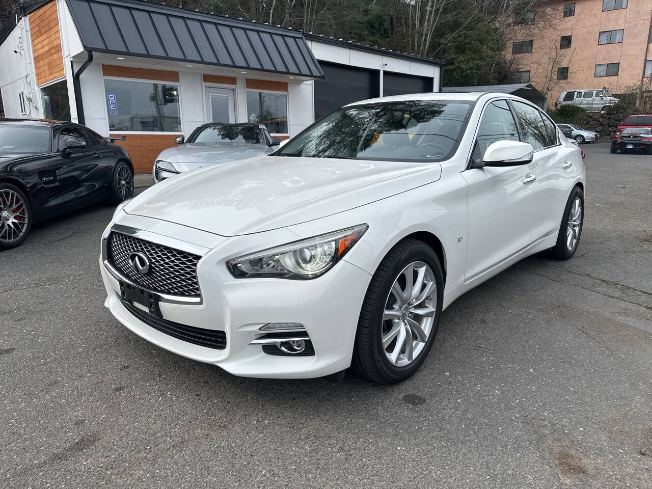 2015 INFINITI Q50 Premium — Sedan — 54,580 mi — Seattle, WA