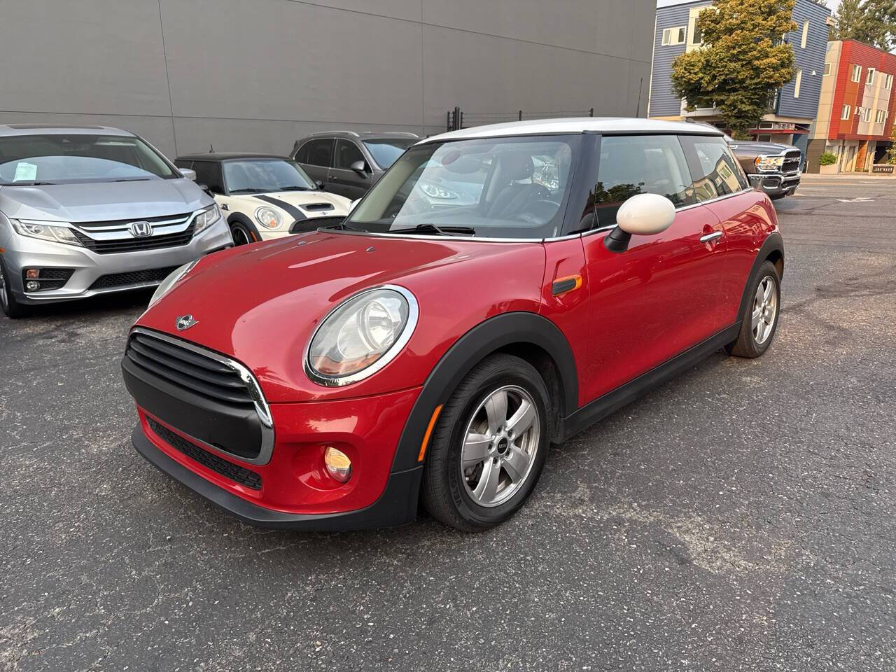 2017 MINI Hardtop Cooper — Hatchback — 73,478 mi — Seattle, WA