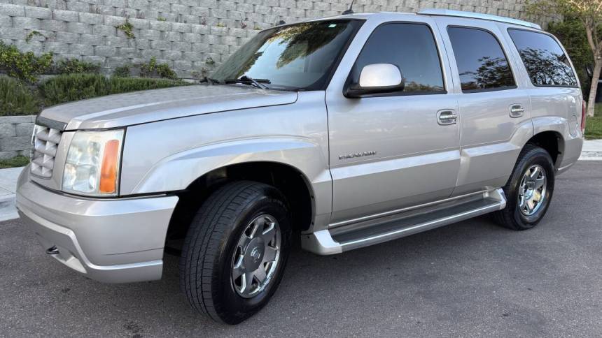 2005 Cadillac Escalade Base