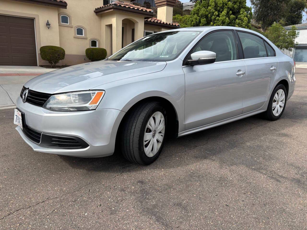 2013 Volkswagen Jetta SE — Sedan — 170,123 mi — San Diego, CA