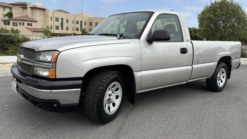 2005 Chevrolet Silverado 1500 WT