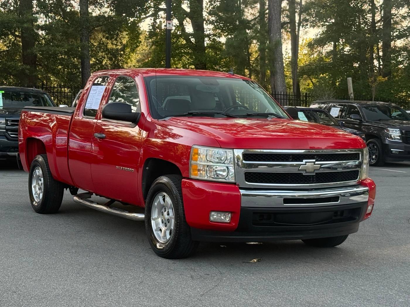 2011 Chevrolet Silverado 1500 LT — Pickup Truck — 98,416 mi — Carey, NC