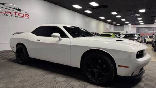 2020 Dodge Challenger SXT — Coupe — 66,560 mi — Las Vegas, NV