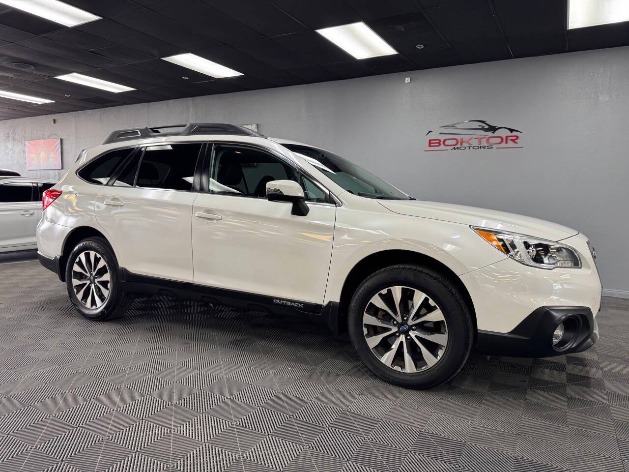 2016 Subaru Outback 2.5i Limited — SUV — 84,126 mi — Las Vegas, NV