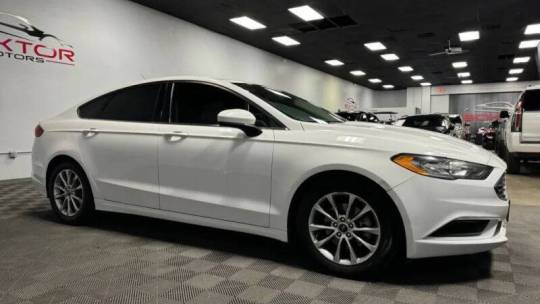 2017 Ford Fusion SE — Sedan — 120,764 mi — Las Vegas, NV
