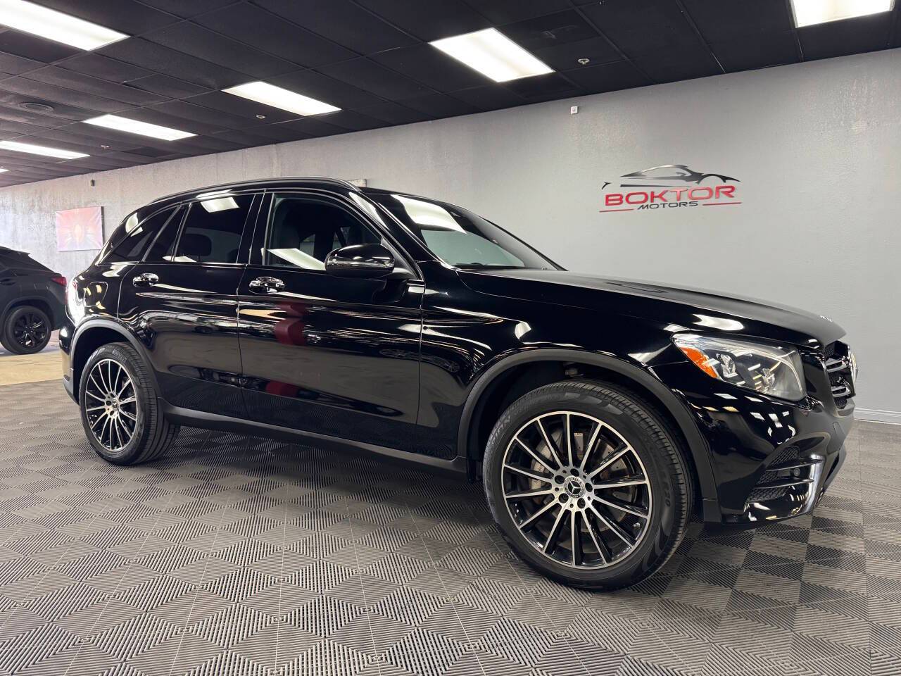 2018 Mercedes-Benz GLC GLC 300 — SUV — 88,958 mi — Las Vegas, NV