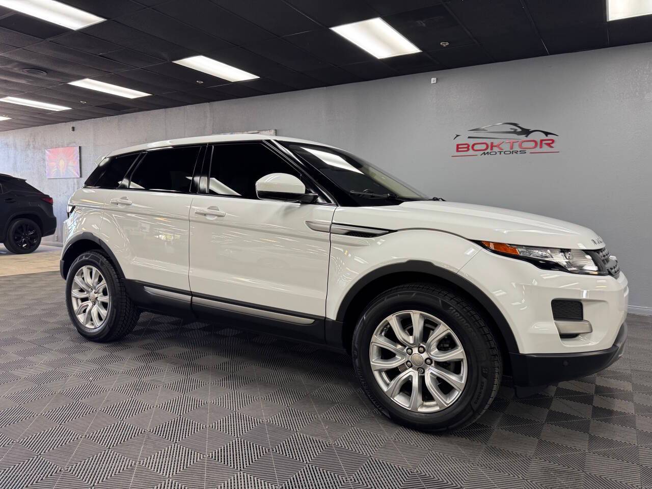 2015 Land Rover Range Rover Evoque Pure — SUV — 63,192 mi — Las Vegas, NV