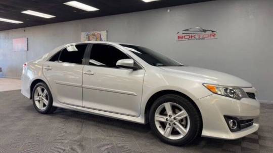 2014 Toyota Camry SE — Sedan — 83,510 mi — Las Vegas, NV