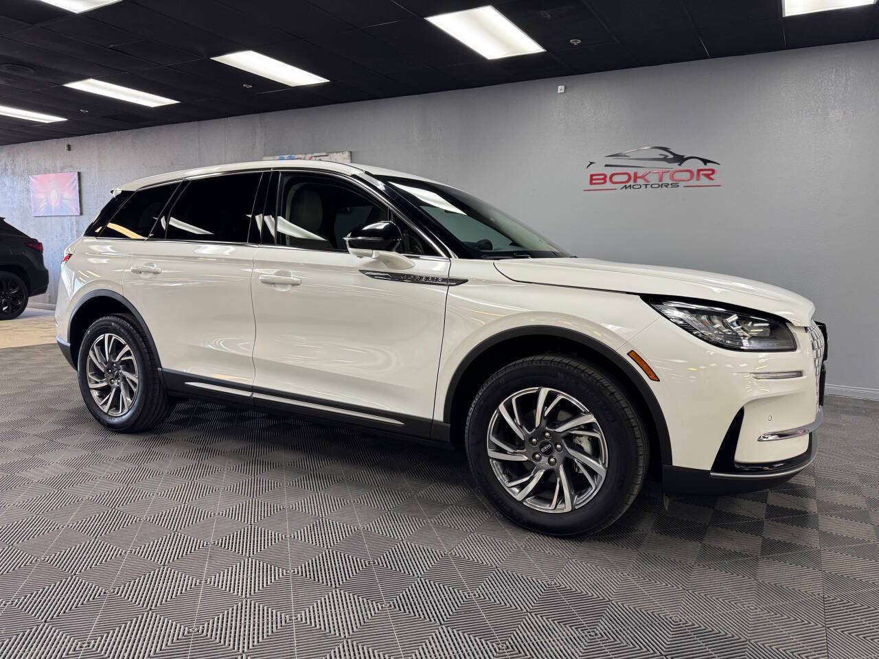 2023 Lincoln Corsair Standard — SUV — 15,785 mi — Las Vegas, NV